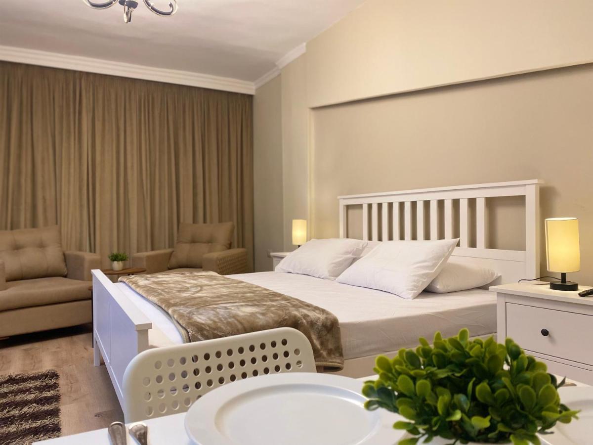 Chelay Studios Nasr City Kairo Bagian luar foto
